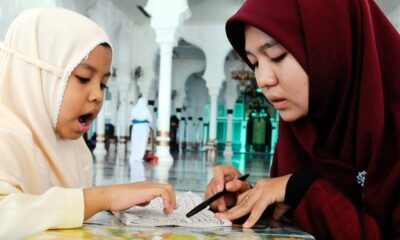 Khutbah Jumat: Jihad yang Bisa Kita Lakukan di Sekitar Kita