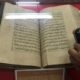 Melihat Al-Qur’an Tulisan Tangan yang Masih Terjaga Rapi di Museum Subkoss