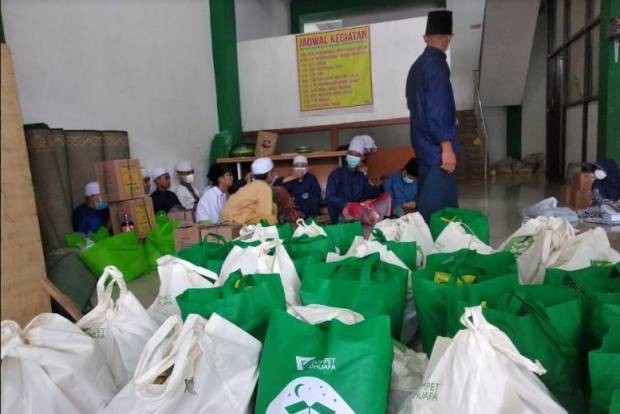 Kado Yatim Berikan Senyum Keceriaan Anak Yatim dan Dhuafa