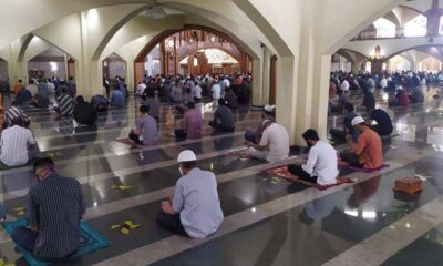 Terbitkan Fatwa, MUI Tegaskan Salat Jumat Virtual Tidak Sah