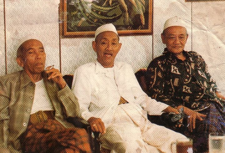 Rahasia Keilmuan Pesantren yang Mengubah Peradaban: dari Doa Kiai hingga Tradisi Arab Pegon