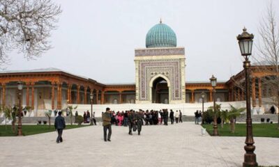 Kisah Makam Imam Bukhari dan Soekarno