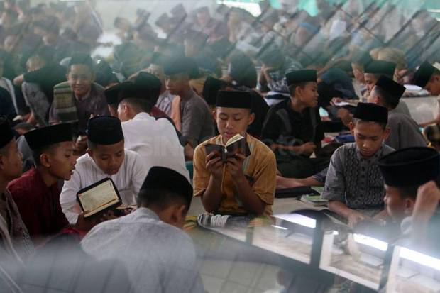 Surat Yasin dan Tahlil Arab Lengkap dengan Latinnya