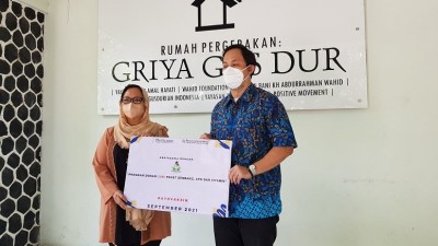 Gusdurian Salurkan 1.000 Paket Sembako kepada Warga Terdampak Covid-19