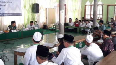 Beda Bahtsul Masail Waqi’iyah, Maudhu’iyah, dan Qonuniyah