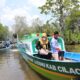 Perahu Ambulans NU Care dan PT Paragon Mudahkan Warga Kampung Laut Cilacap Berobat