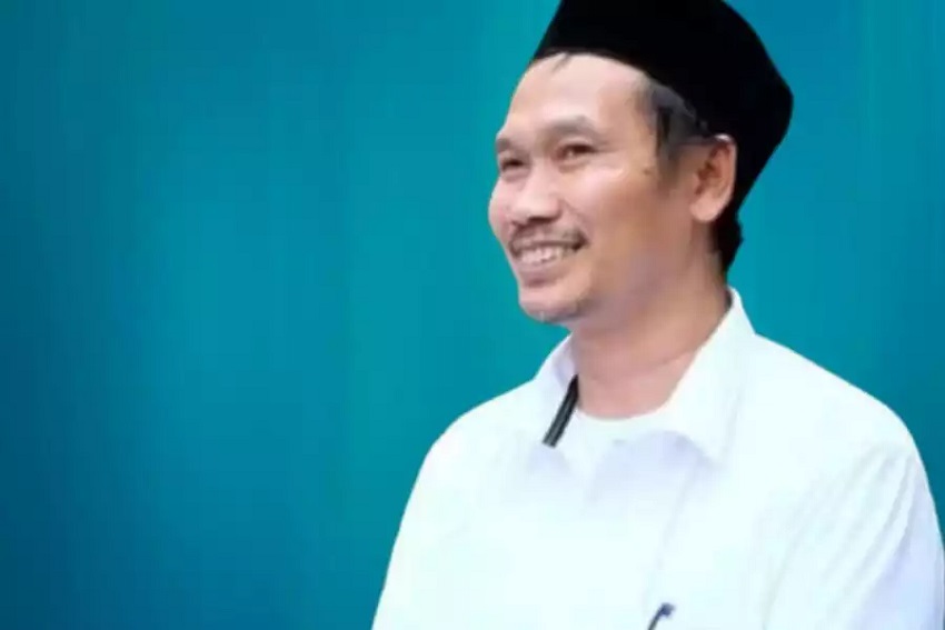 Penjelasan Gus Baha Tentang Hukum Merokok