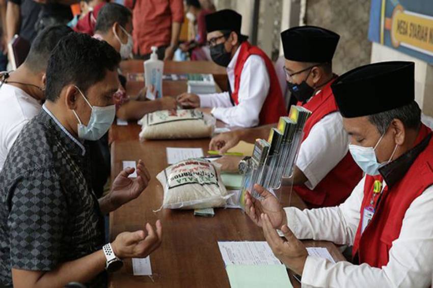 Bukan Sekadar Panitia, Berikut 9 Amil Zakat dan Tugasnya