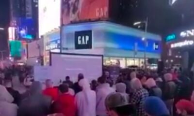 Pertama dalam Sejarah, Umat Islam Buka Puasa dan Tarawih di Times Square New York